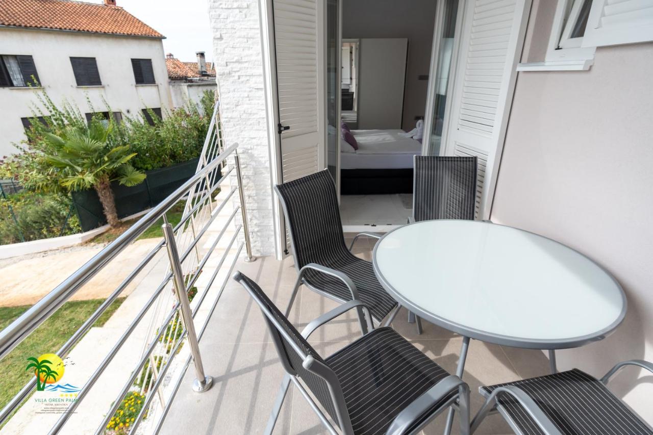 Villa Green Palm Vrsar Exterior photo