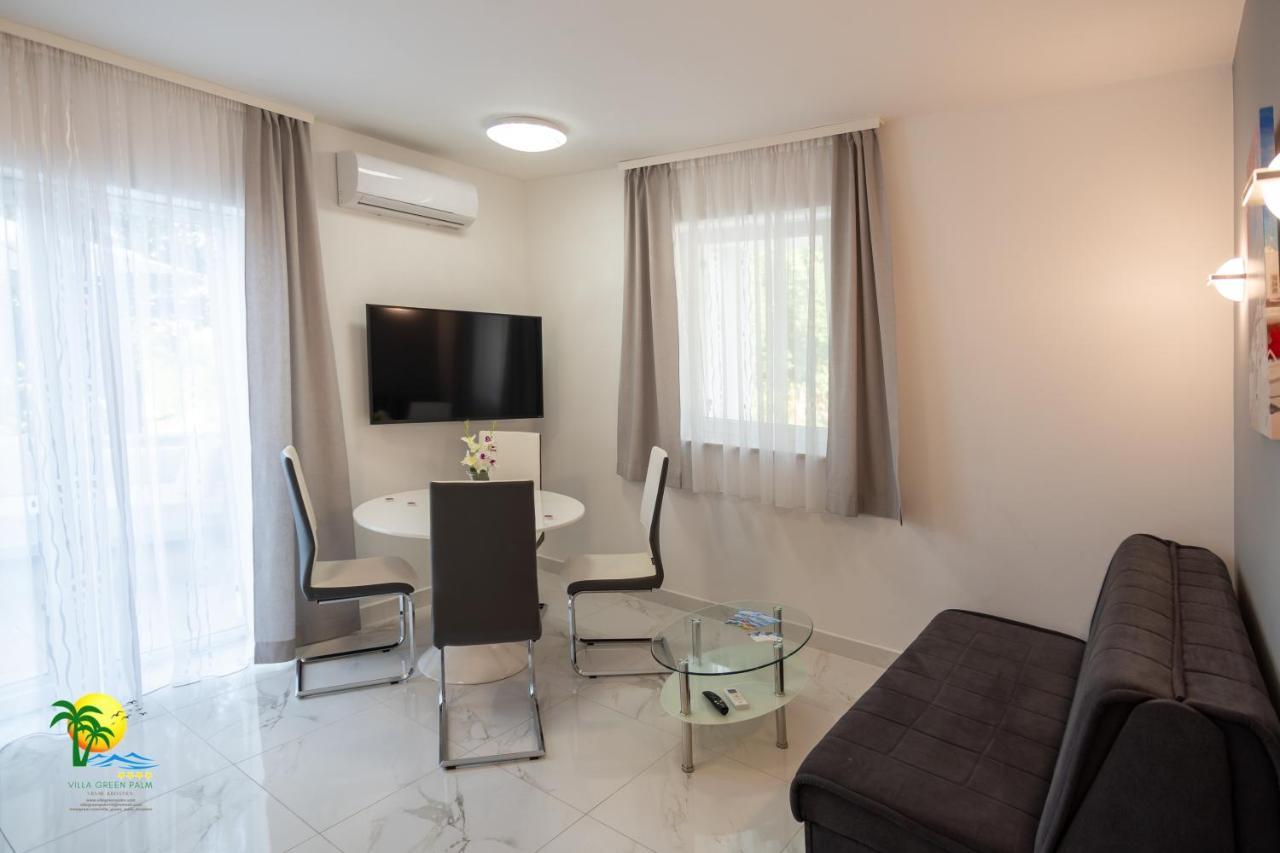 Villa Green Palm Vrsar Exterior photo